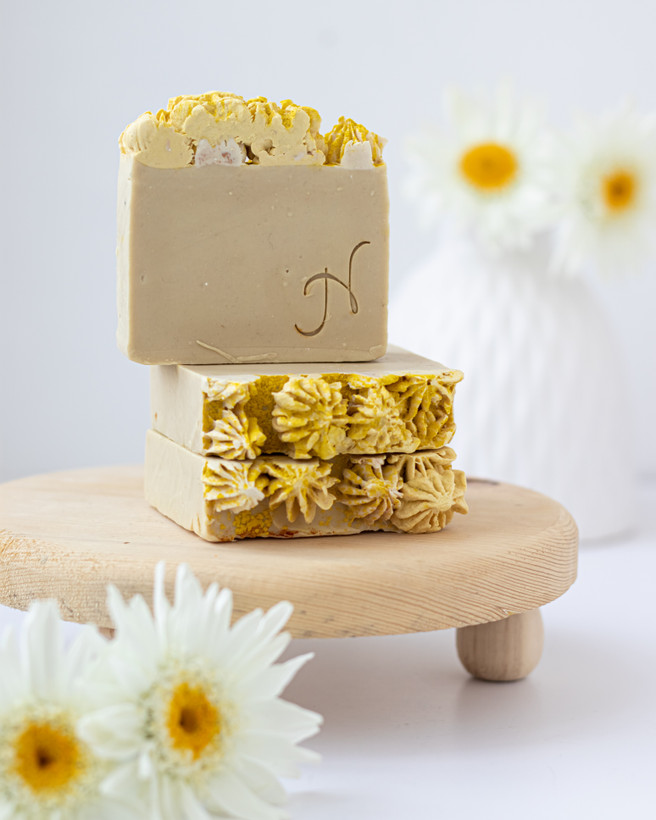 صابون گیاهی بابونه با عصاره درخت چای