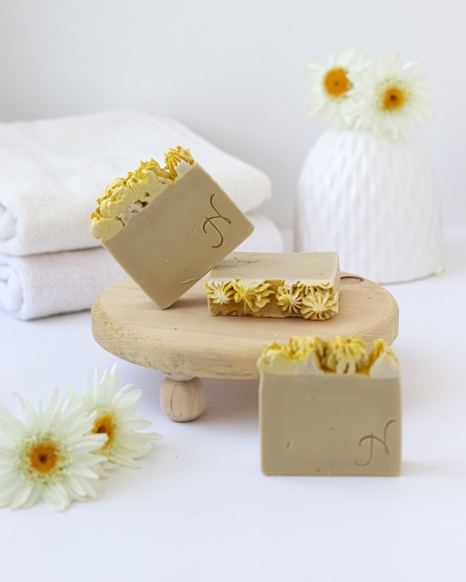 صابون گیاهی بابونه با عصاره درخت چای